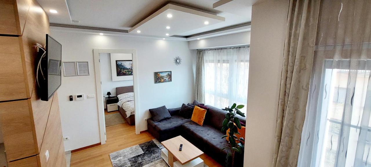 Extra Apartman City Centre Μπάνια Λούκα Εξωτερικό φωτογραφία