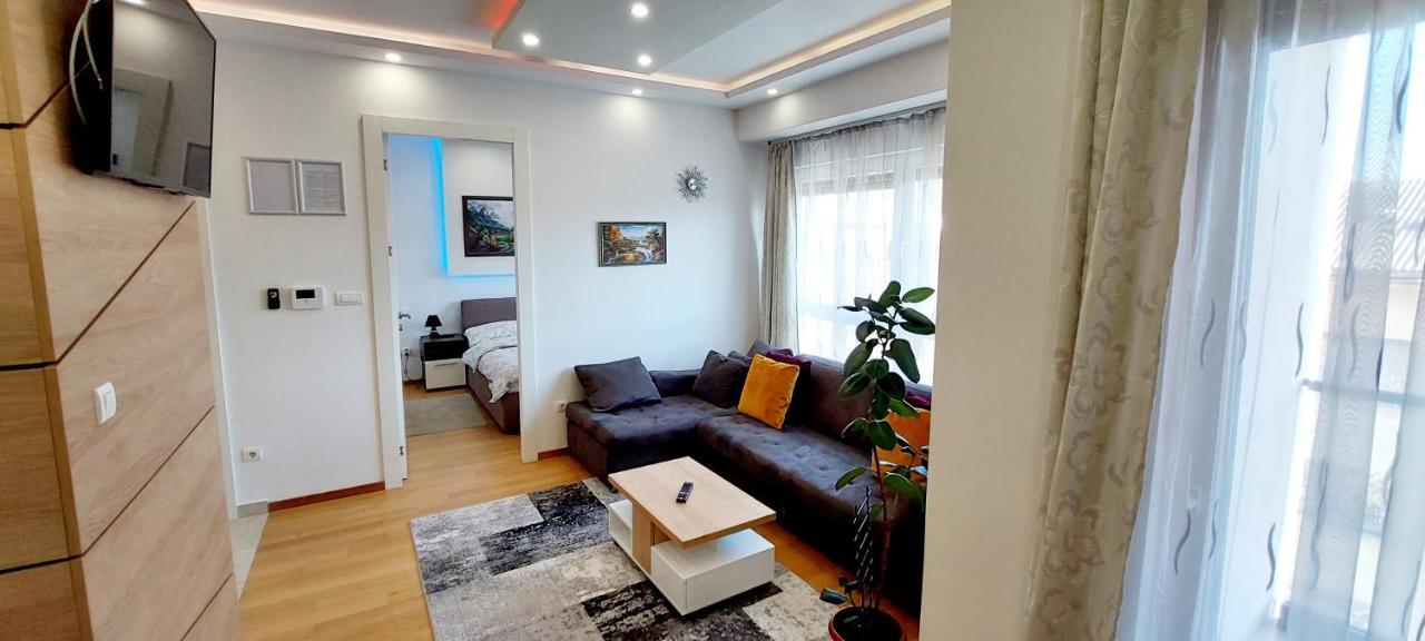 Extra Apartman City Centre Μπάνια Λούκα Εξωτερικό φωτογραφία